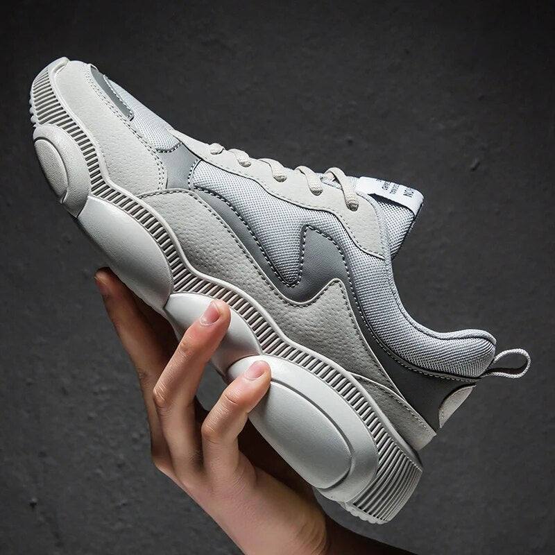 RETROV™ Street Sneaker